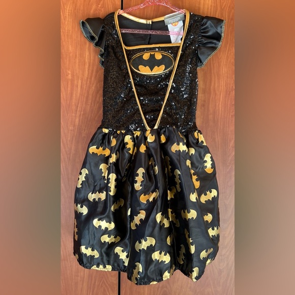 Rubie's - DC Comics Batgirl Deluxe 6pc Costume (SZ 5-7yrs) Medium - Picture 6 of 9